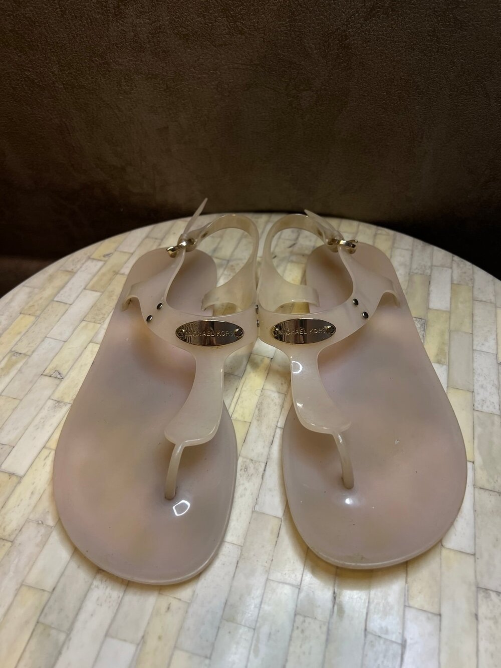 Michael Kors MK Plate Jelly Thong Sandals